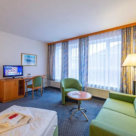 Hotel Hotel Rostock West Im Kritzmow Park