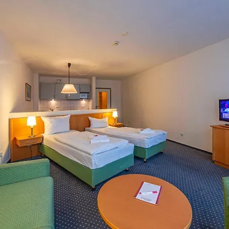 Hotel Hotel Rostock West Im Kritzmow Park